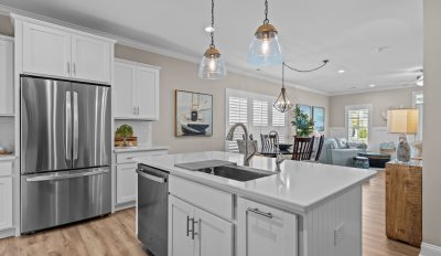 Kitchen toward Refrig